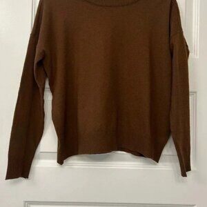 brown sweater